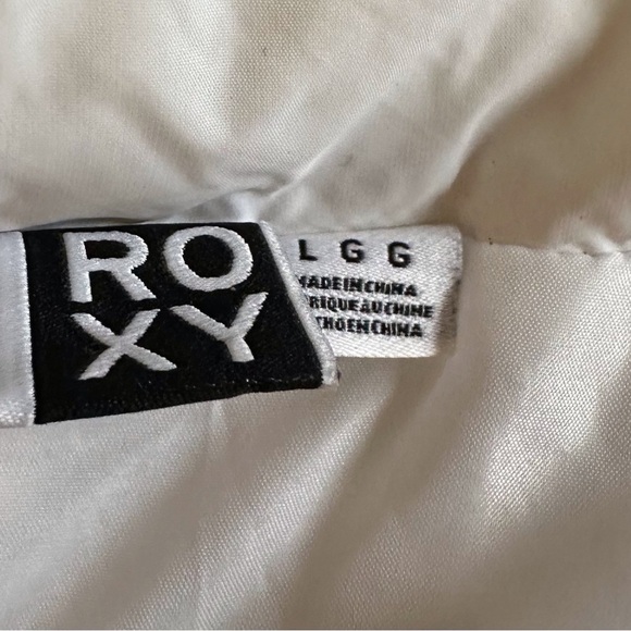 Roxy White Puffer Jacket Quilted with Detachable Hood - Picture 6 of 10